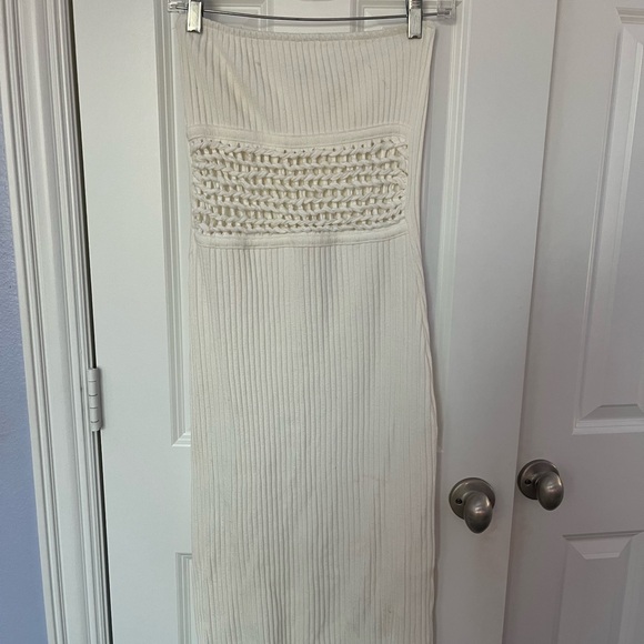Zara Strapless Cream Knit Dress - Picture 1 of 3